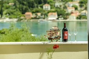 Oreb's Dream Apartments