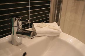 Mandeley Guest House