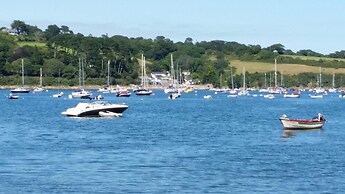 Mandeley Guest House