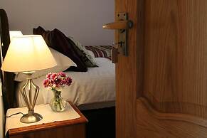 Mandeley Guest House