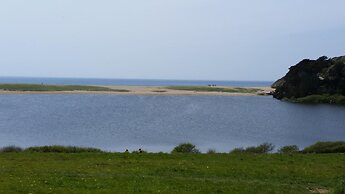 Mandeley Guest House