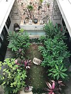 La Flor Casa Boutique