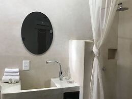 La Flor Casa Boutique