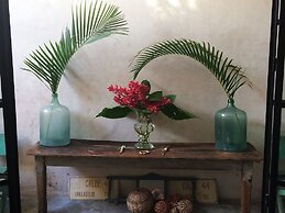 La Flor Casa Boutique