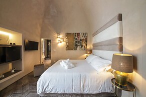 Al Console Luxury Suite