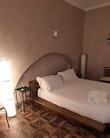 Al Console Luxury Suite