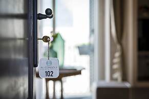 Al Console Luxury Suite