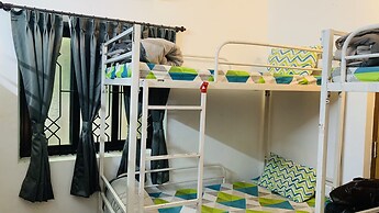 Rootsvilla Hostel Goa