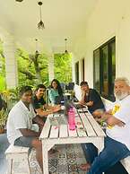 Rootsvilla Hostel Goa