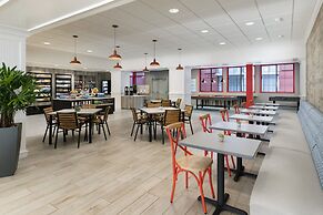 Hotel Caza Fisherman's Wharf