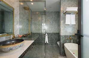 Royal Manison Hotel & Spa