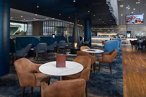 Oval Hotel at Adelaide Oval