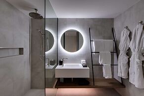 Oval Hotel at Adelaide Oval