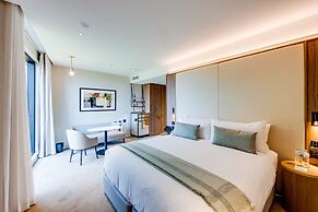 Oval Hotel at Adelaide Oval