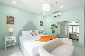 AMILA NGUYEN HUE HOTEL by SAZI