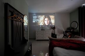 AMILA NGUYEN HUE HOTEL by SAZI