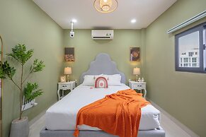 AMILA NGUYEN HUE HOTEL by SAZI