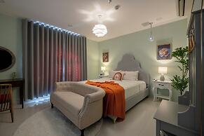 AMILA NGUYEN HUE HOTEL by SAZI