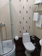 Yauza Inn