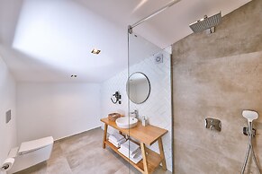 Carruba Boutique Hotel