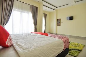 OYO 838 Sanjaya Homestay Syariah