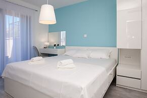 Apartments Dva Galeba