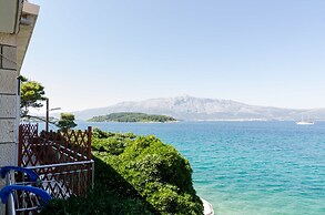 Apartments Nikolina Lumbarda