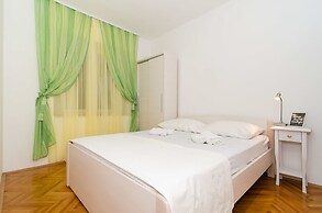 Apartments Nikolina Lumbarda