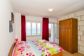 Apartments Nikolina Lumbarda