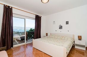 Apartments Nikolina Lumbarda