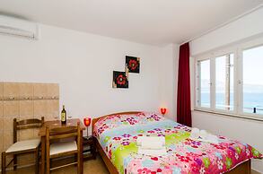 Apartments Nikolina Lumbarda