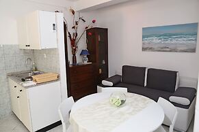 Apartments Nikolina Lumbarda