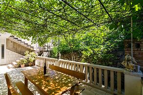 Apartments Nikolina Lumbarda