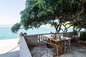 Apartments Nikolina Lumbarda