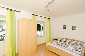 Apartments Nikolina Lumbarda