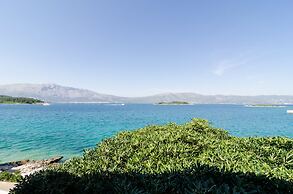 Apartments Nikolina Lumbarda