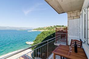 Apartments Nikolina Lumbarda