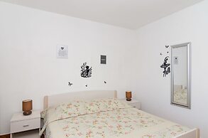 Apartments Nikolina Lumbarda