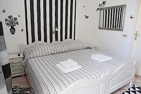 Apartments Nikolina Lumbarda