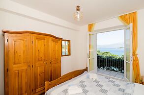 Apartments Nikolina Lumbarda