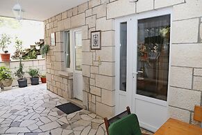 Apartments Nikolina Lumbarda