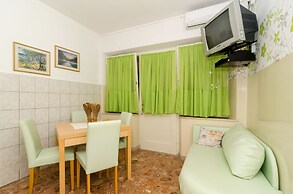 Apartments Nikolina Lumbarda