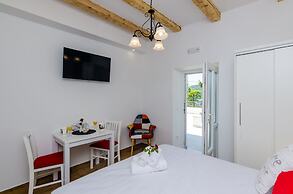 Mata Family Apartments