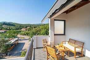 Mata Family Apartments