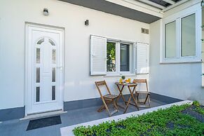 Mata Family Apartments