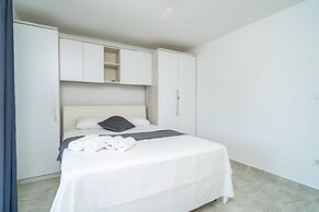 Mata Family Apartments