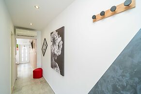 Mata Family Apartments