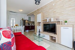 Mata Family Apartments