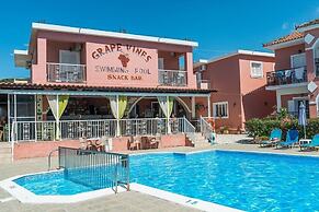 Grapevines Hotel