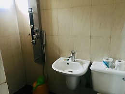 Euc Demodern Hotel & Suites